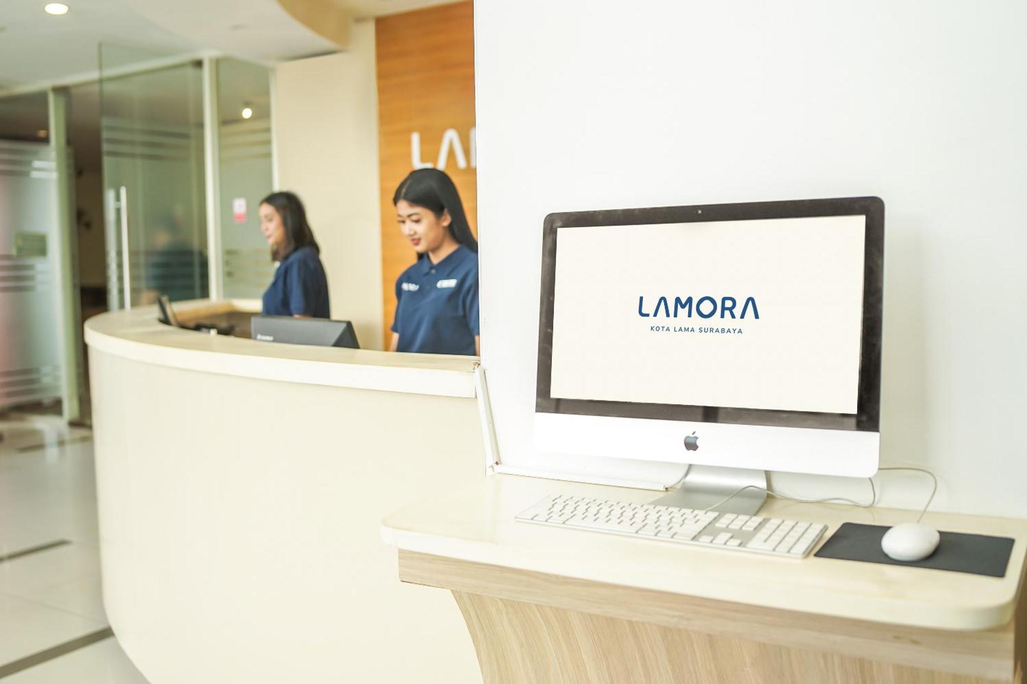 Lamora Kota Lama Surabaya Hotel Екстериор снимка