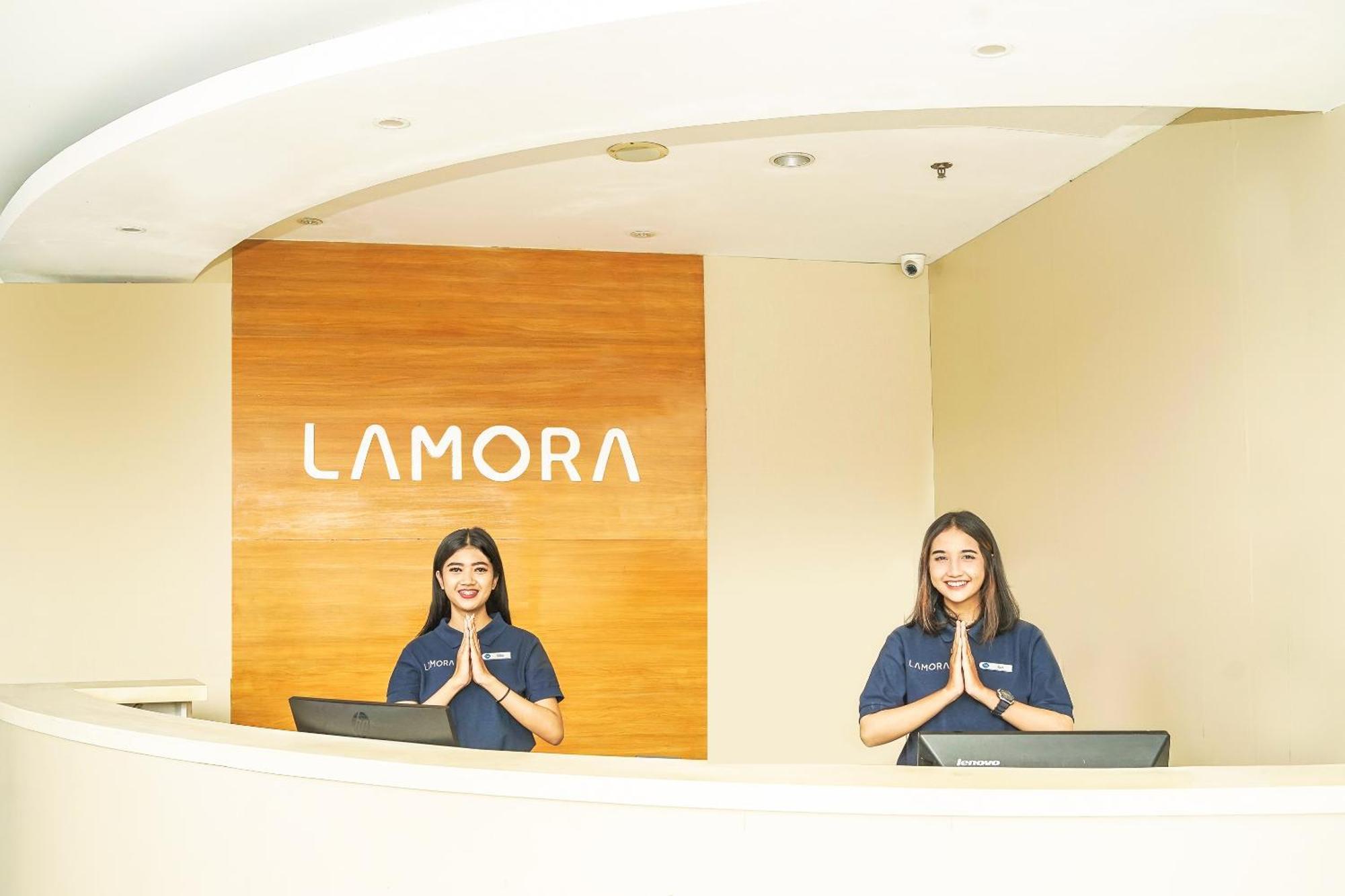 Lamora Kota Lama Surabaya Hotel Екстериор снимка